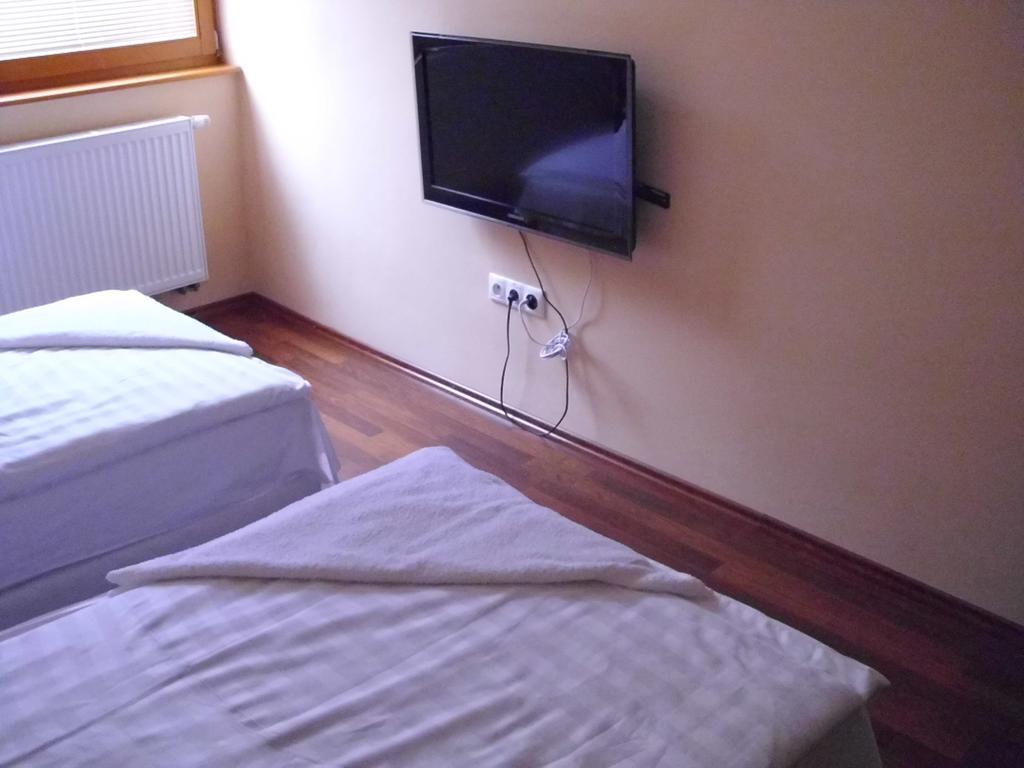 Guest House Mladost Presov Exterior photo