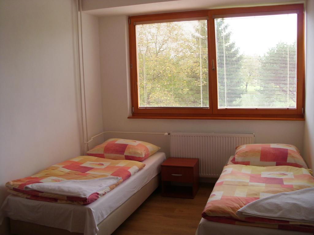Guest House Mladost Presov Exterior photo